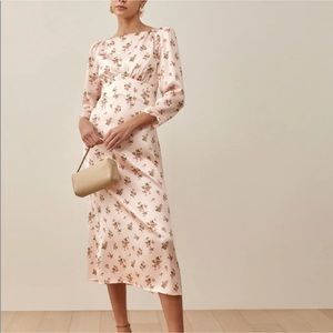Reformation Arklow Dress, size 8, NWT 🌹